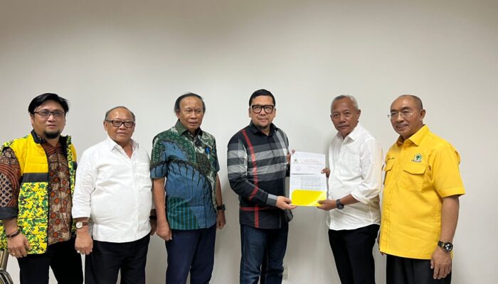 Resmi, Sofyan Kaepa – Ablit H. Ilyas Berlayar Bersama Golkar