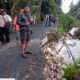 Ruas Jalan Desa Lantibung-Taduno Nyaris Putus Dihantam Ombak, BPBD & Dinas PUPR Gercep Ketitik Lokasi