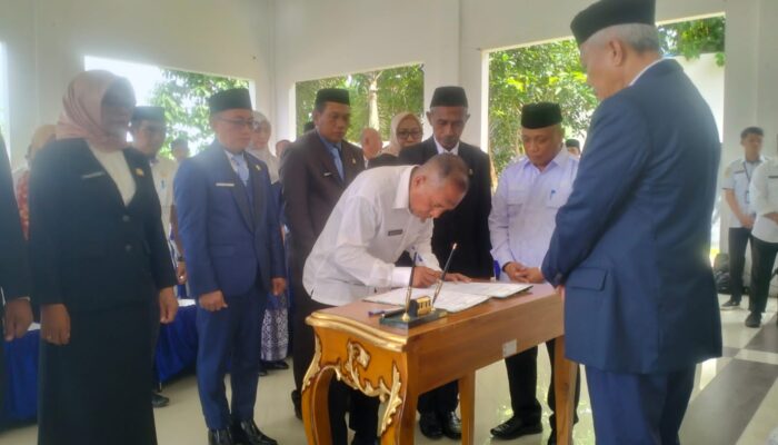 Bupati Sofyan Kaepa Lantik 7 Kepala OPD, ini Daftarnya!