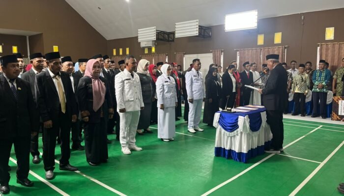 55 Pejabat Administrator dan Pengawas Dilantik, Bupati Sofyan Kaepa Tegaskan Kinerja Terus Dievaluasi